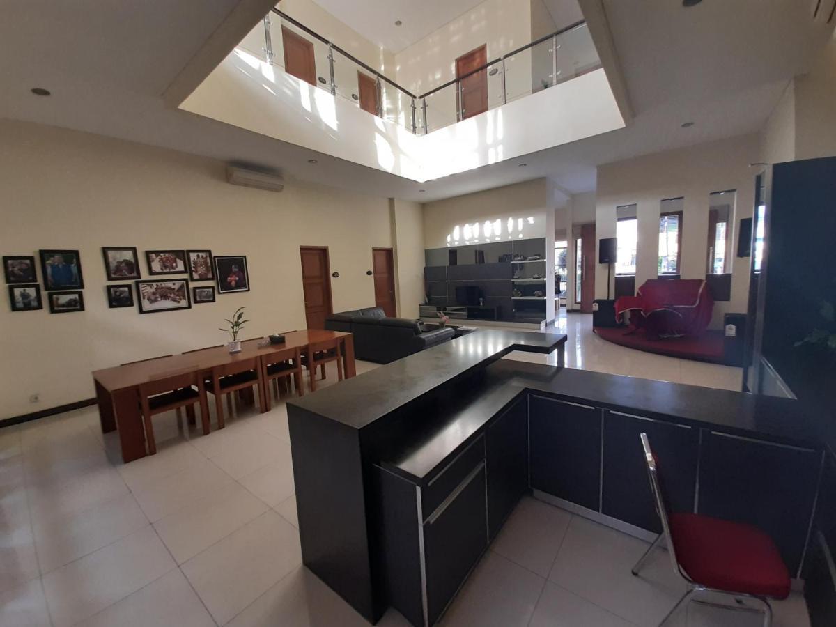 פאצ'יטאן Alloro Guesthouse מראה חיצוני תמונה
