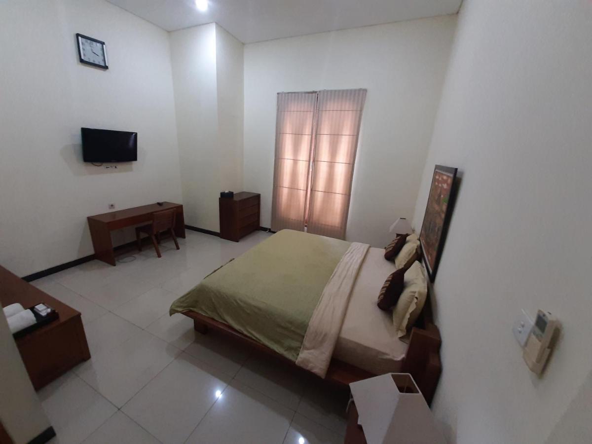 פאצ'יטאן Alloro Guesthouse מראה חיצוני תמונה